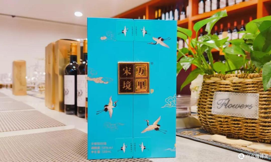 一口品万里 杯杯境不同——谷小酒
