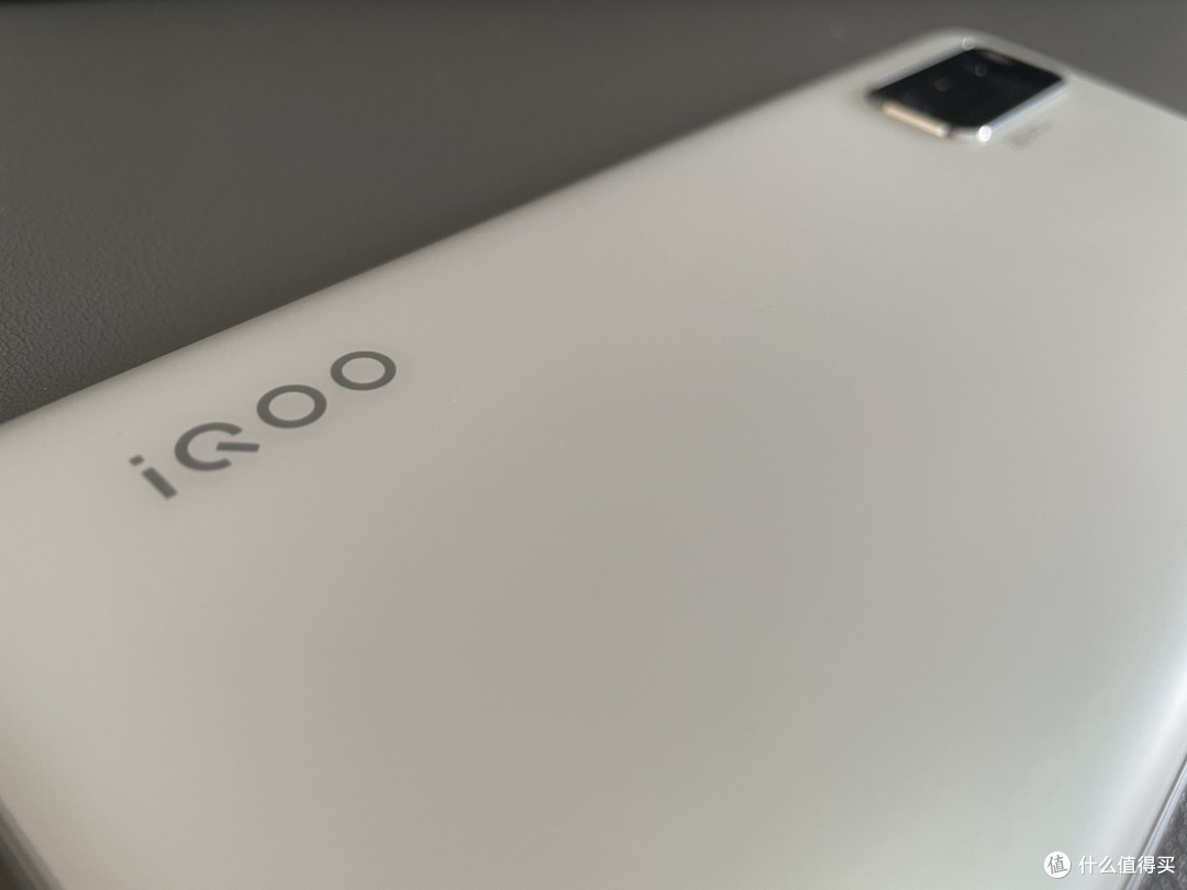 京东年货节iQOO Neo5 活力版,这不比红米K40香么?