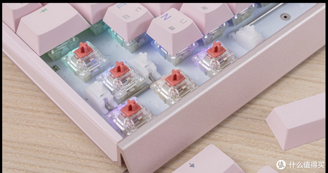 正宗的 CHERRY MX Board 3.0S RGB 静音红轴来了！