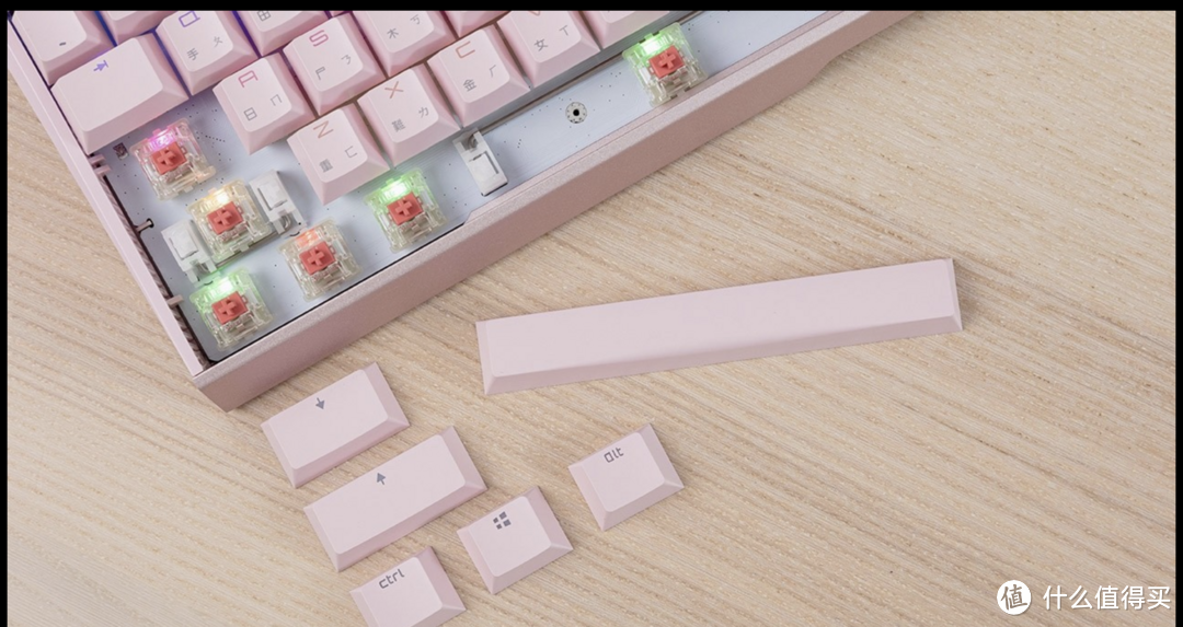 正宗的 CHERRY MX Board 3.0S RGB 静音红轴来了！