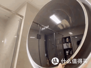 先洗澡再洗衣,卫生间动线更合理,全靠小吉壁挂洗衣机!