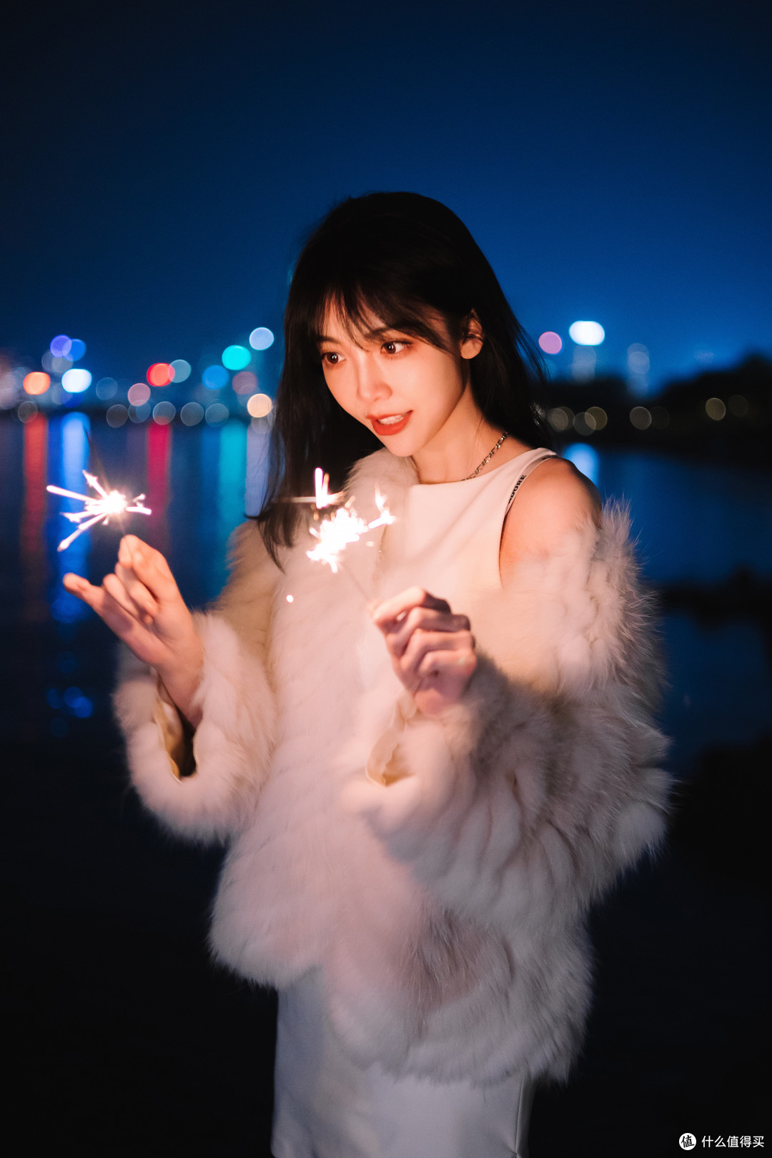 Get春节拍摄新技能_仙女棒烟花拍照技巧