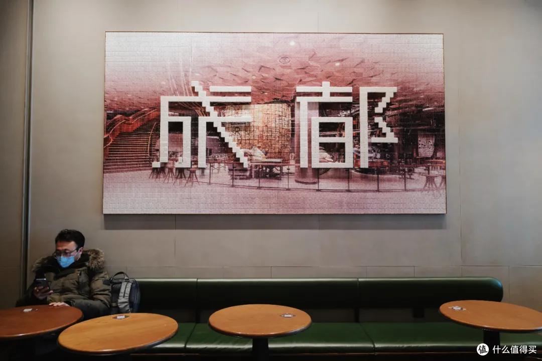 这座城的星巴克,让我变成了小酒鬼