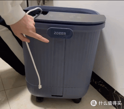 年轻人只能朋克养生？懒人的养生秘密武器——左点小仙足浴桶
