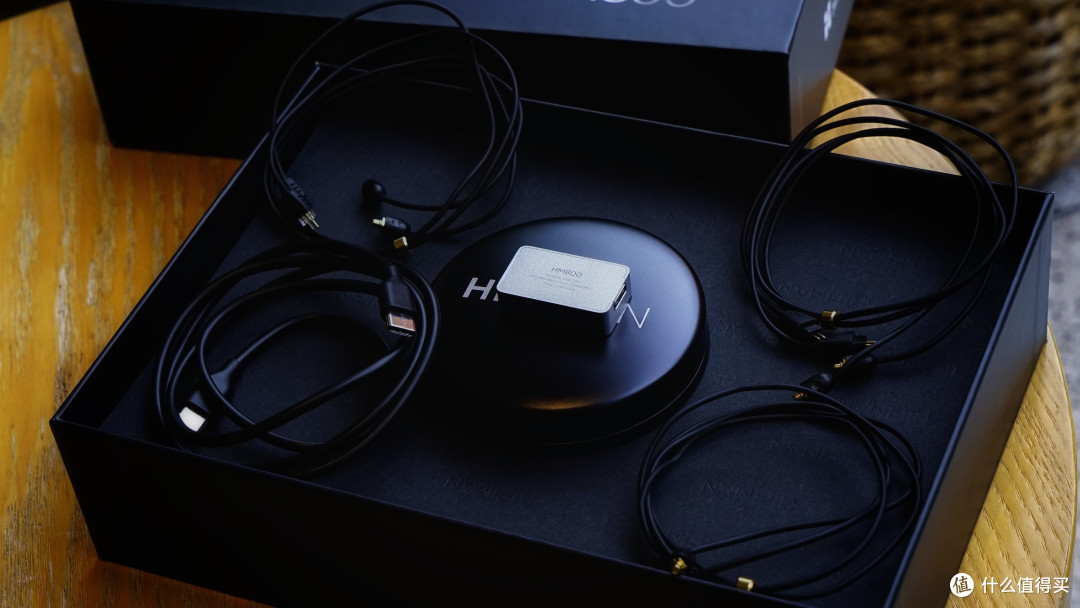 HIFIMAN HM800 上手玩:自研DAC加持、便携解码耳放的未来形态