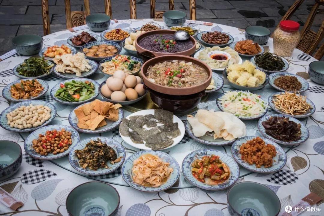 分去长沙半边嗦粉地盘,这座城市凭什么这么好吃?