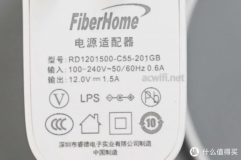 FiberHome 5G CPE插卡路由器LG6121F拆机与评测