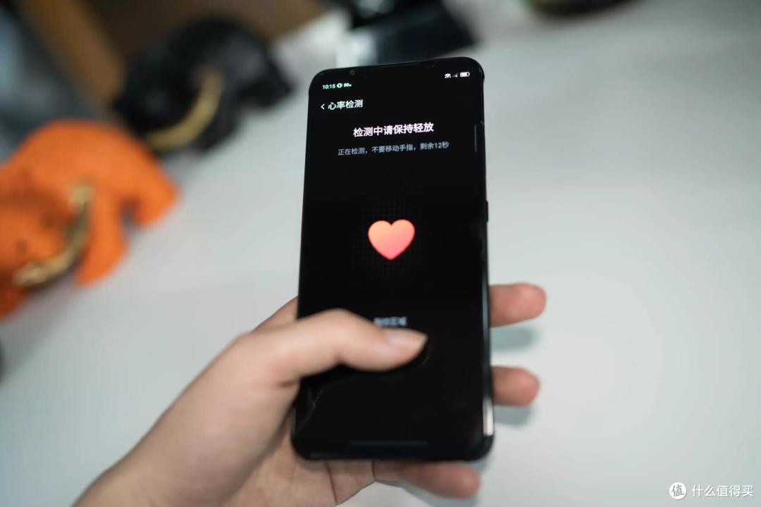 红魔7游戏手机体验:极致“内卷”的王牌游戏手机 打造峡谷的“第七神装”