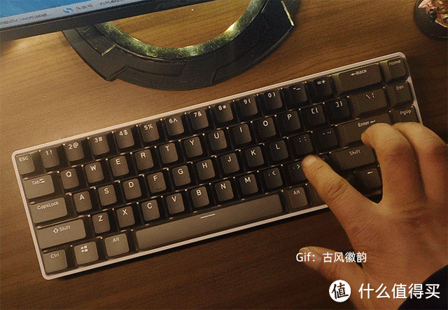 TT领航员C360机械键盘+探索者X2鼠标，三模、RGB，想要的都有了