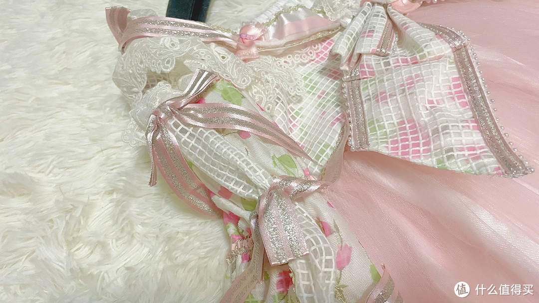 价值1.5万的Lolita裙子“和平之春”质量究竟怎么样？小编亲测实拍