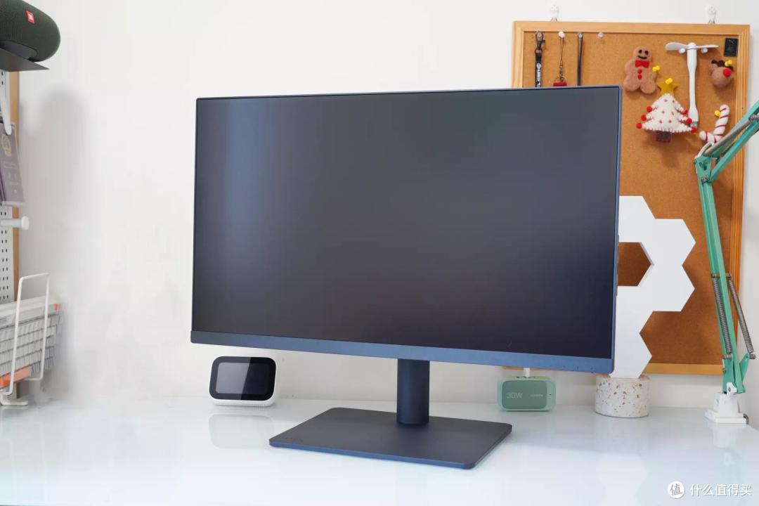 一款适合新媒体从业者的显示器,明基PD2705U开箱体验