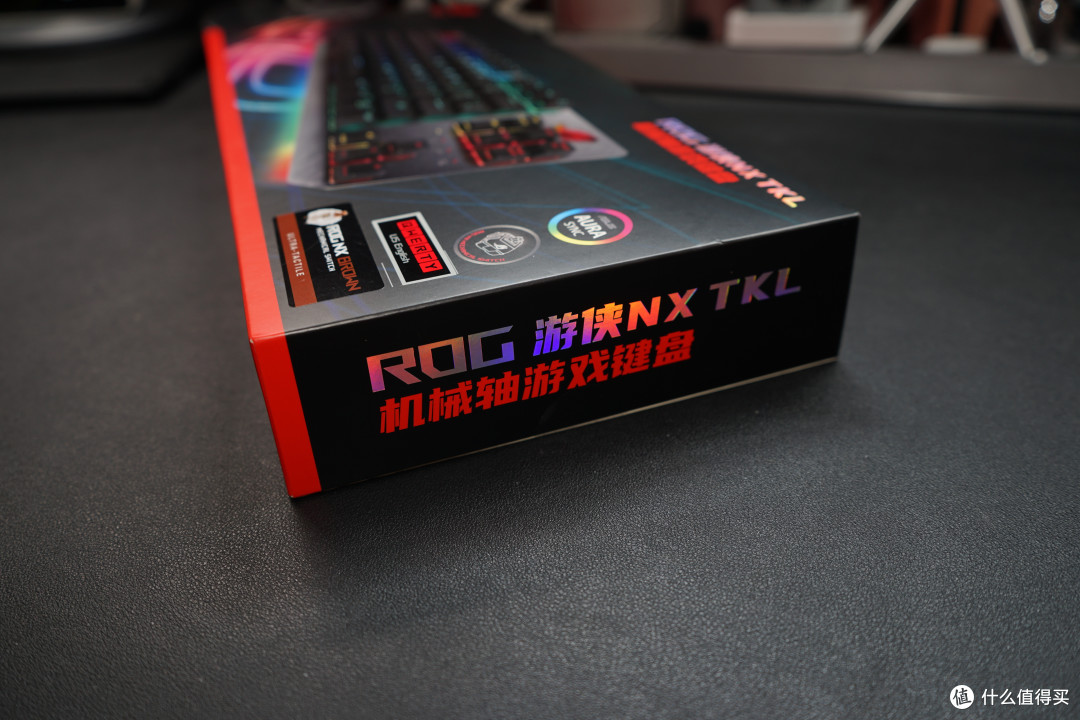 增加我的键盘一员——ROG 游侠NX TKL 键盘开箱