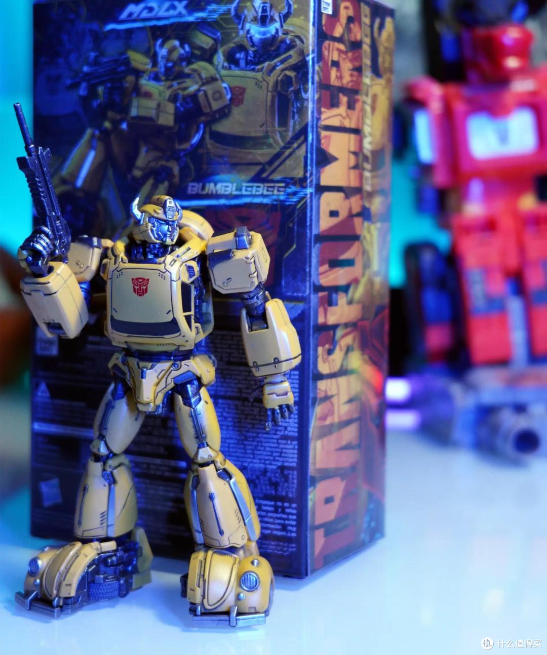 精致小巧易把玩,threezero MDLX 大黄蜂开箱
