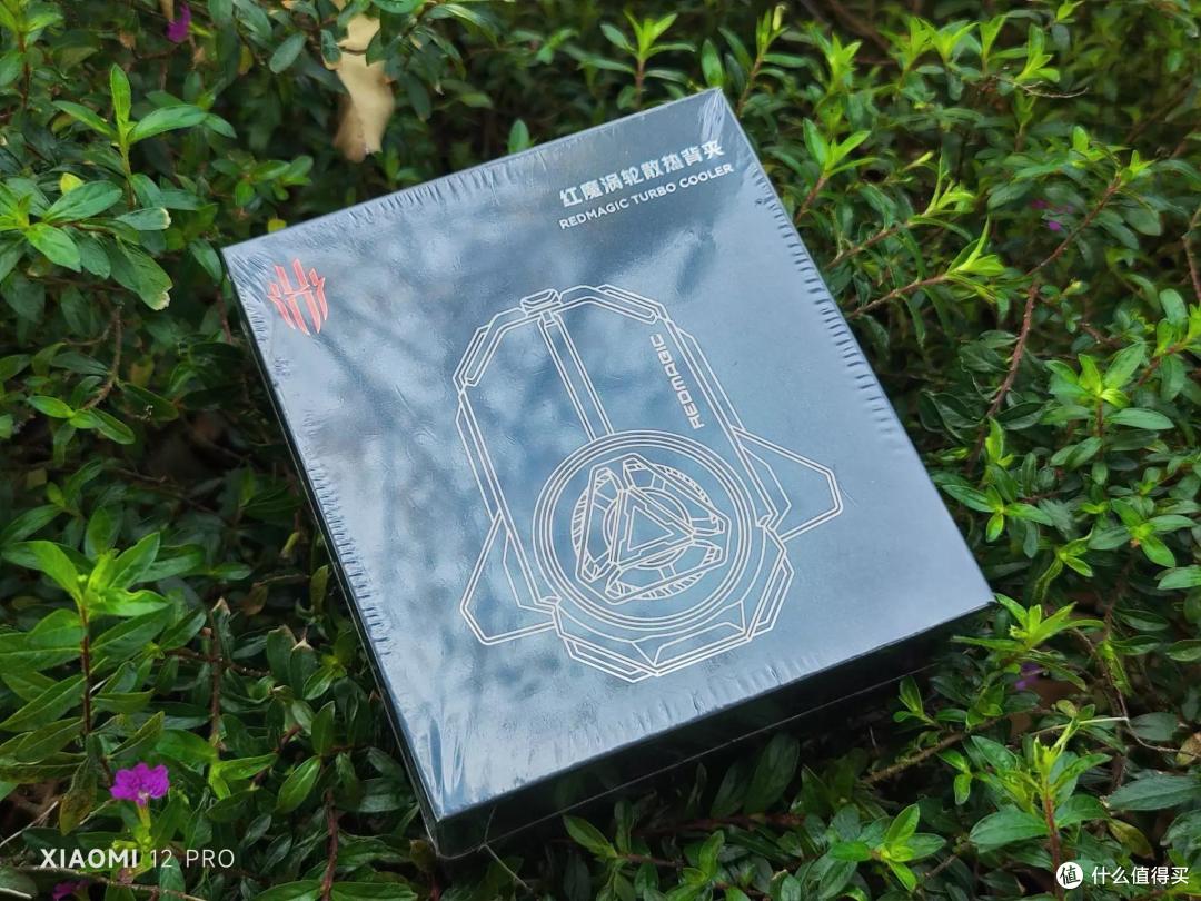 红魔涡轮散热背夹评测——散热强劲,助力更好游戏体验