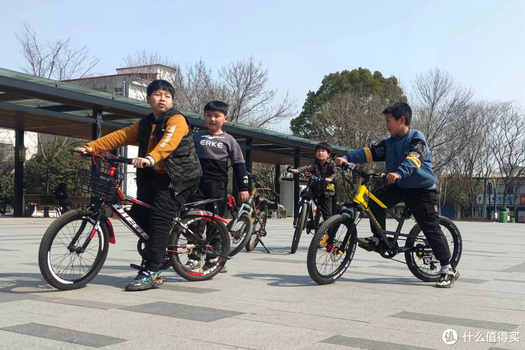 颜值性能顶呱呱，看我儿子用压岁钱全款买的萌大圣山地自行车