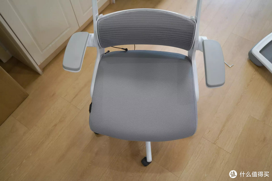 工学椅还带有石墨烯，永艺UE石墨烯热敷养生椅体验