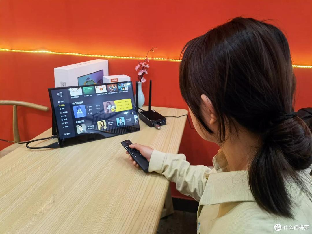 多系统的Station P2极客主机,办公娱乐一步到位,打造家庭影院!
