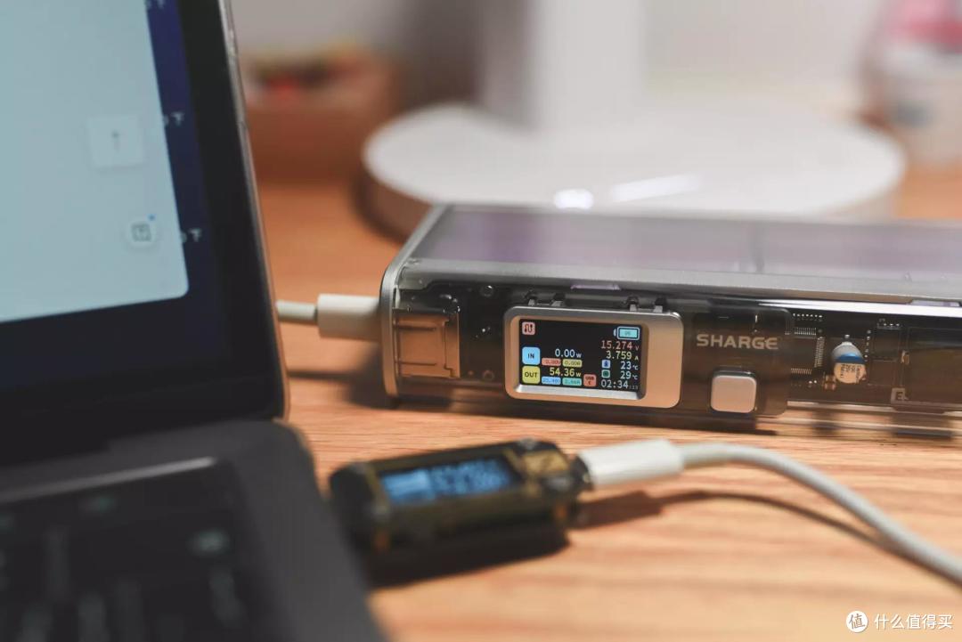 来自赛博世界,工业美学与极速快充的完美结合:闪极银翼探索版