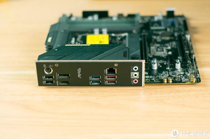 仅中国大陆特供，英特尔这款CPU性价比如何？i5-12490F+B660主板实测