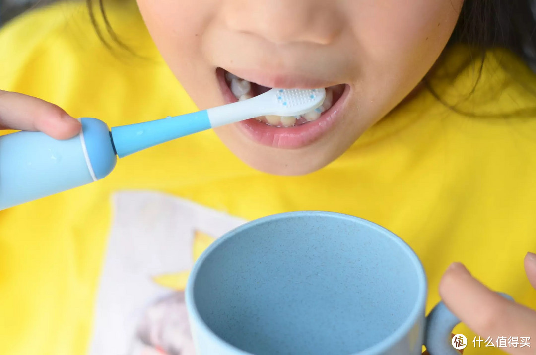 换牙期孩子刷牙难！刷牙疼！试试RIJIOO 6+儿童电动牙刷