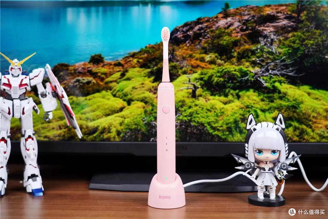宝宝换牙期刷牙疼、刷牙难?试试RIJIOO儿童电动牙刷!换牙期儿童专用电动牙刷使用评测?