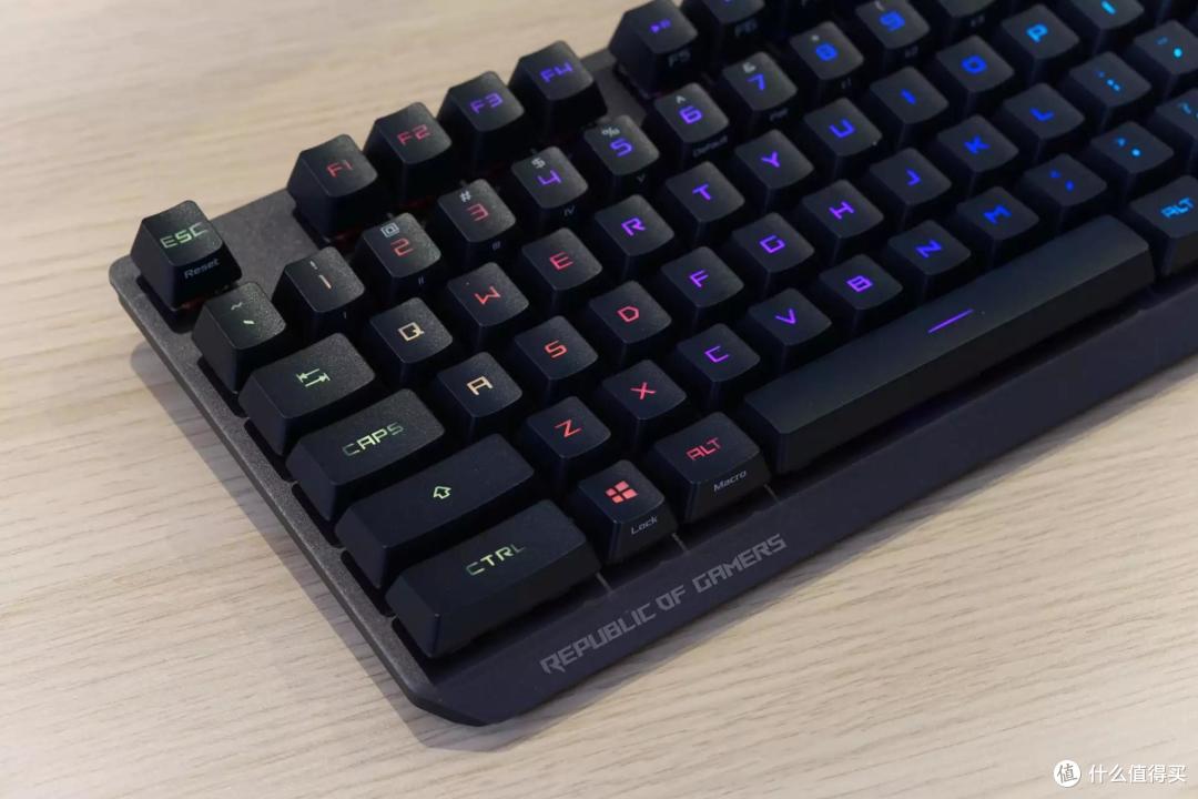 信仰再升级,游侠无线化——ROG 游侠RX TKL机械键盘