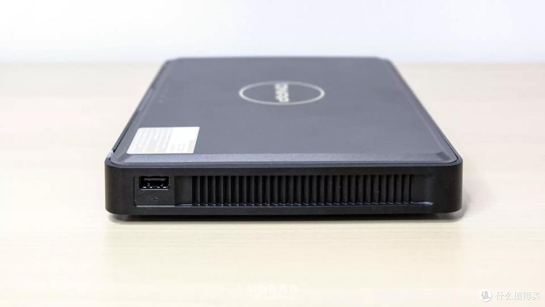 极致影音爱好者的新选择！威联通TBS-464+西数红盘SN700新品首测