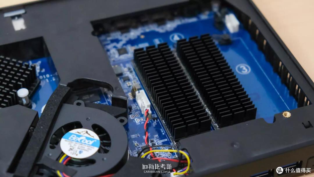 极致影音爱好者的新选择！威联通TBS-464+西数红盘SN700新品首测
