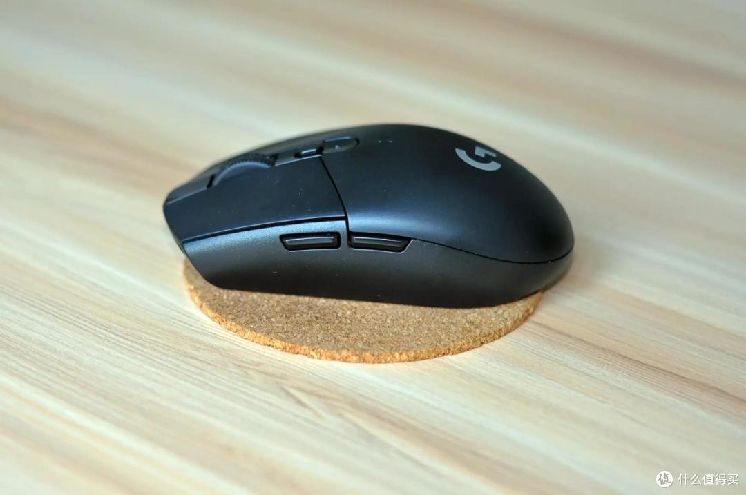 摆脱线材的束缚享受桌面的自由罗技g304无线鼠标