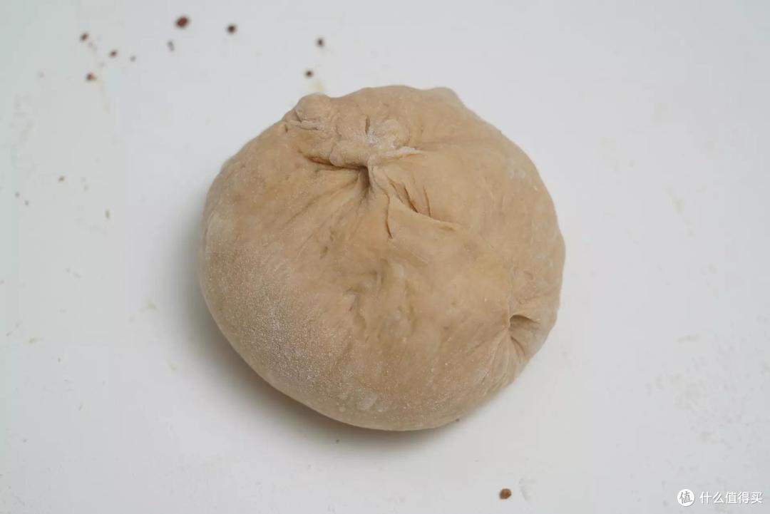 在家轻松做媲美连锁面包店的麻薯黑糖吐司,打发周末时间,制备下周全家早餐。
