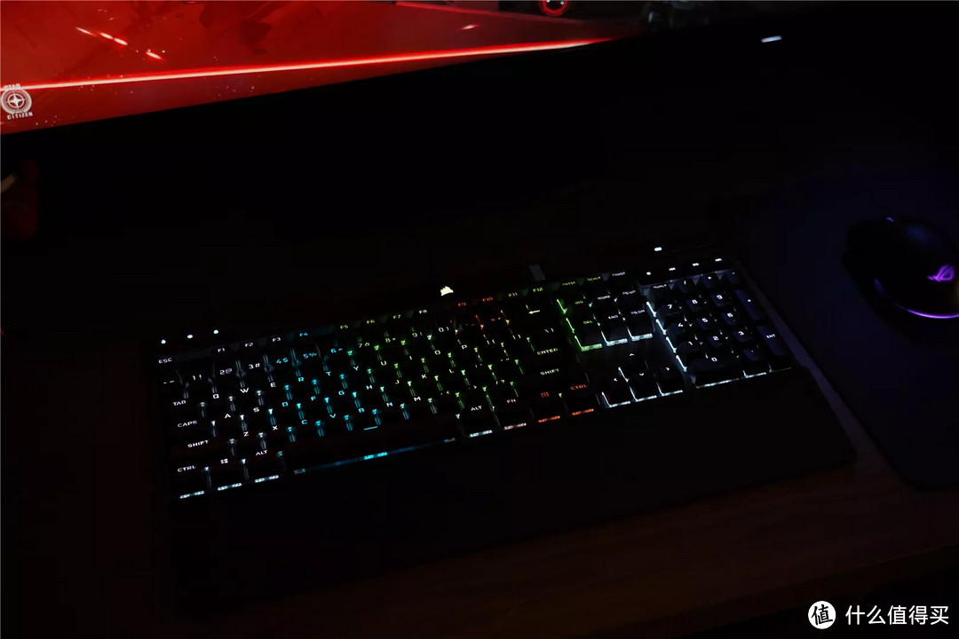 海盗船旗舰外设再次来袭，全面升级带来无限潜能--K70 RGB Pro机械键盘！