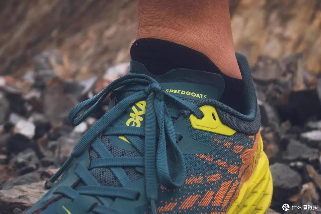 作为顶流你压力大吗?HOKA ONE ONE SPEEDGOAT 5越野跑鞋