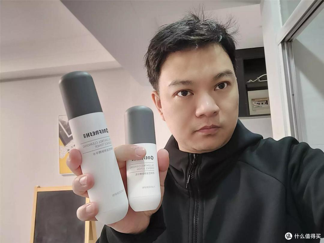 简单三步不多花钱,告别“油腻感”,做个清爽男孩