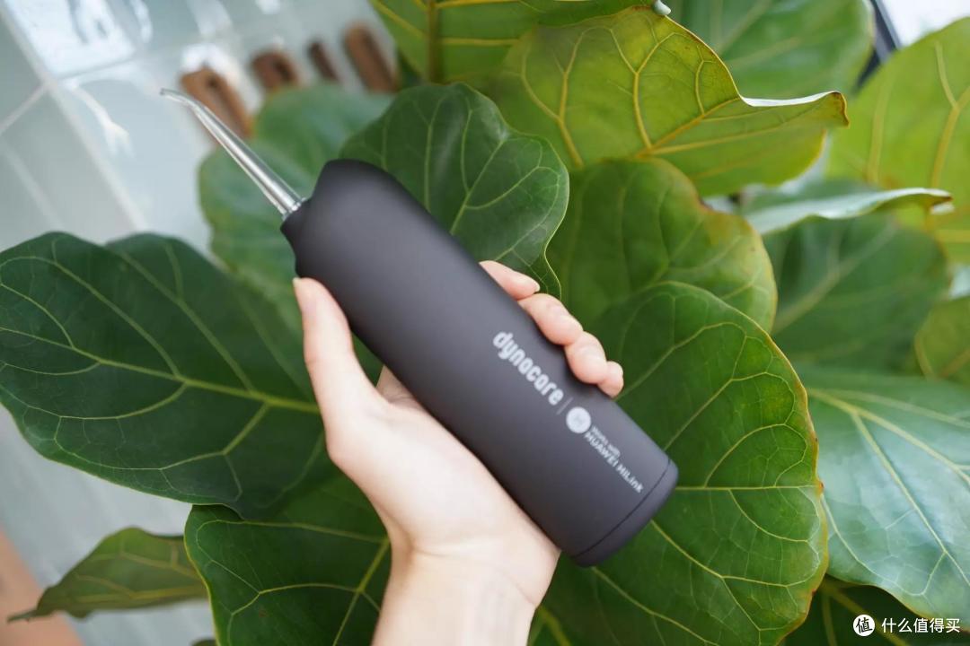 创新点喷设计，大拿便携智能冲牙器使用体验