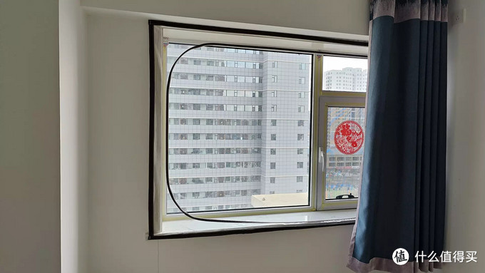 高层擦窗不求人，擦窗机器人究竟靠不靠谱？蓝宝喷水擦窗机器人客观评测