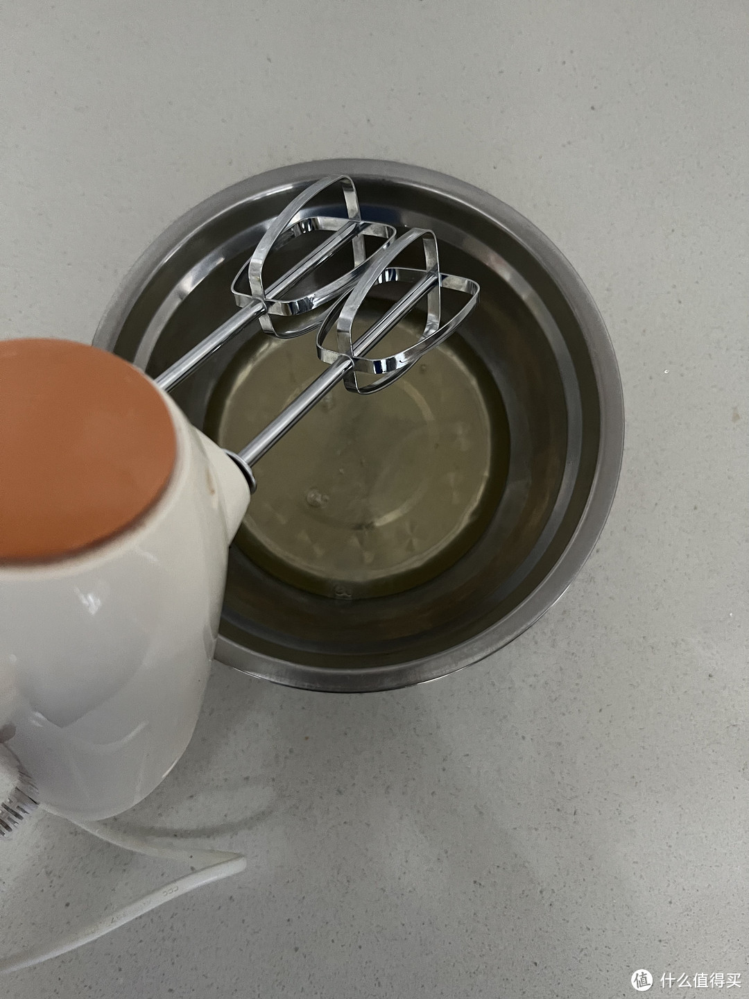再也不用出去买啦!简单又营养的6寸戚风蛋糕制作全过程!附食材、工具清单和教程。