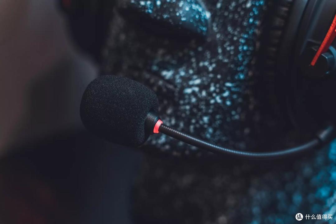 为了玩老头环,我买了个耳机:HyperX 阿尔法无线版