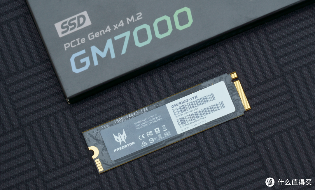 速度高达7400MB/s的高端PCIe4.0 SSD 宏碁掠夺者GM7000 硬核测评