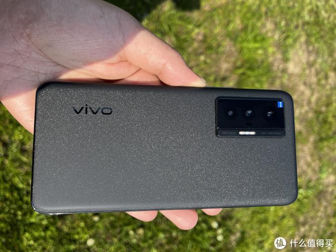 vivox70t和vivox70手机哪个好