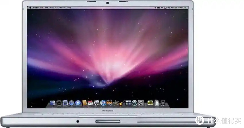 2008年初代MacBook Pro