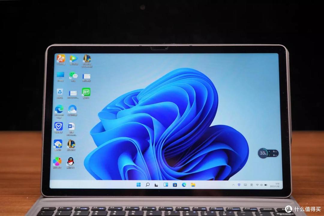 酷比魔方用心之作,颜值性能均数上层, iWork GT二合一平板你可以关注一下