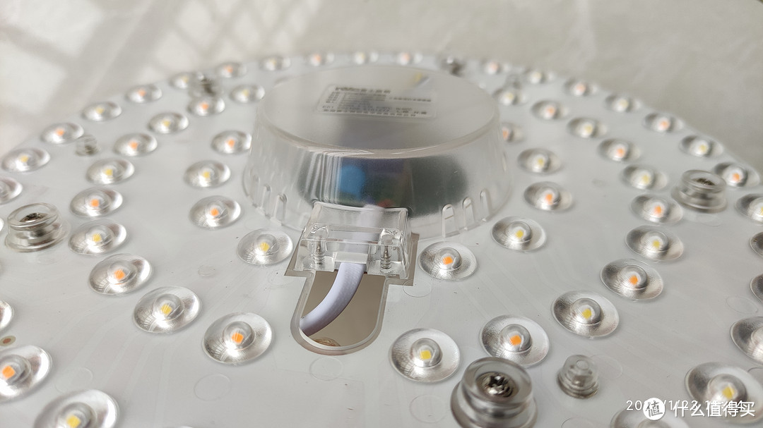 雷士36瓦三色LED灯源安装和使用