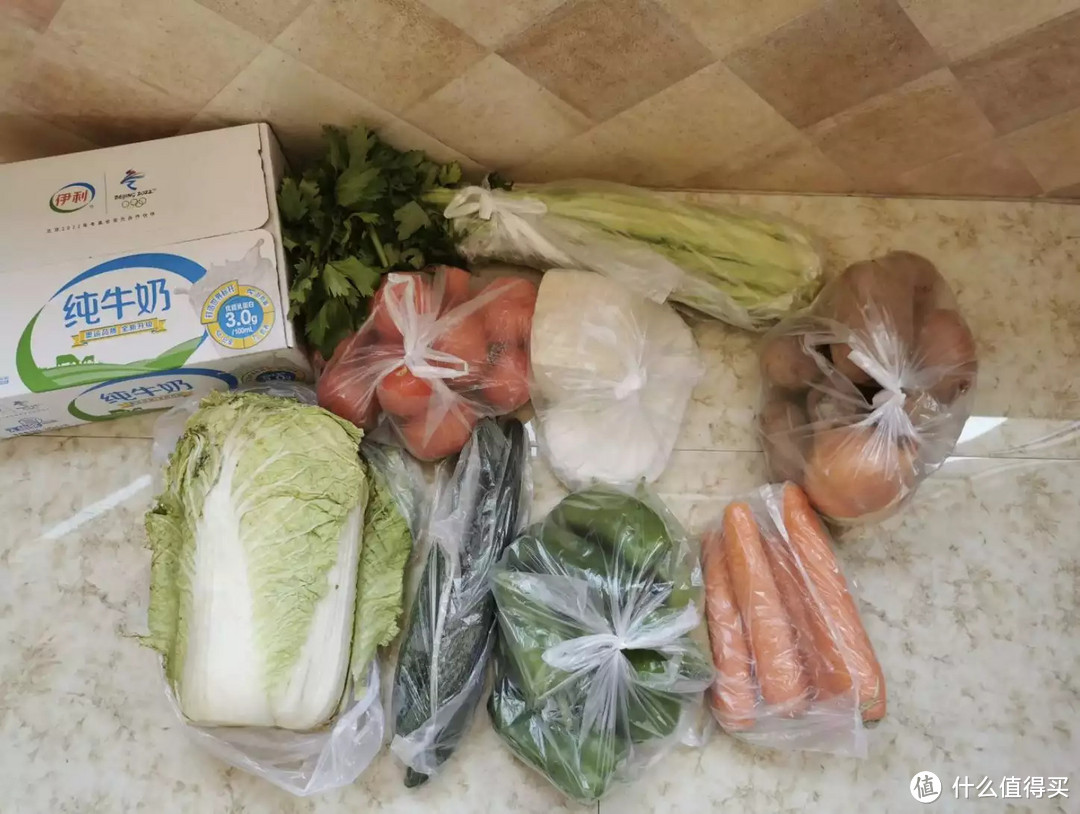 上海的朋友，你还好吗？让我教你胡萝卜，土豆，莴笋的几种新搭配菜谱