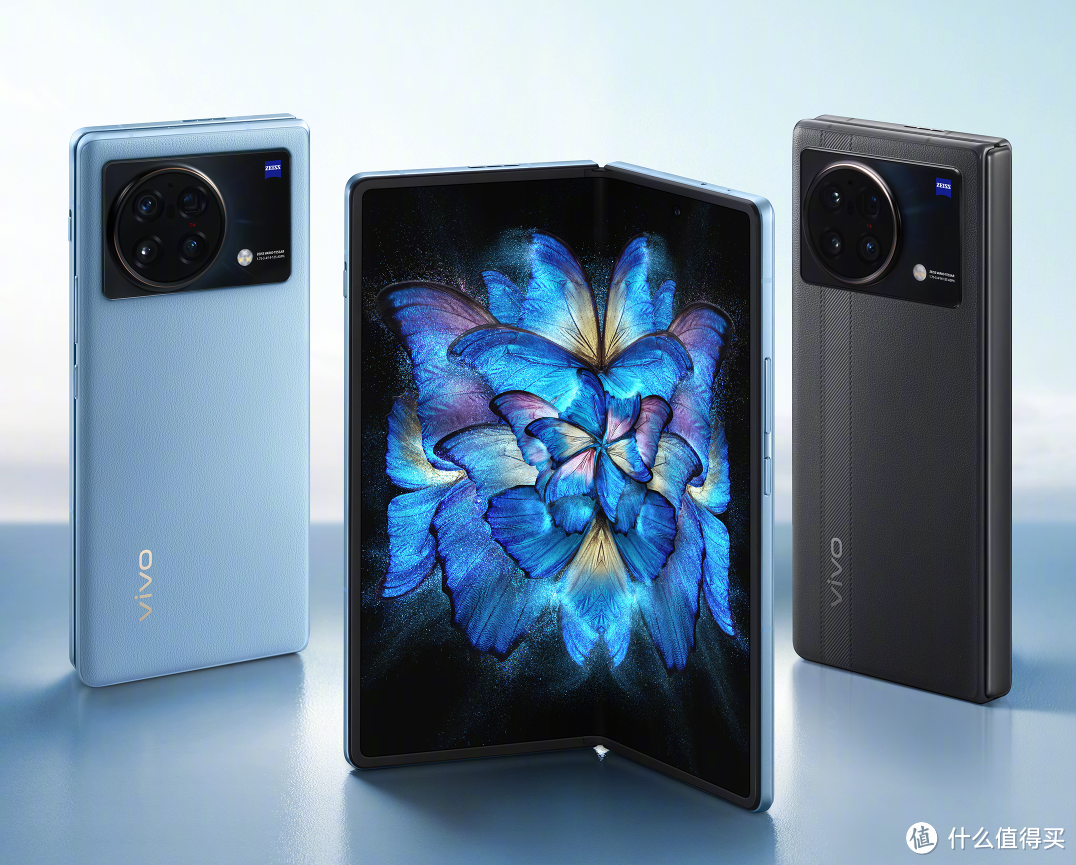 vivo X Fold：开合间，别有洞天