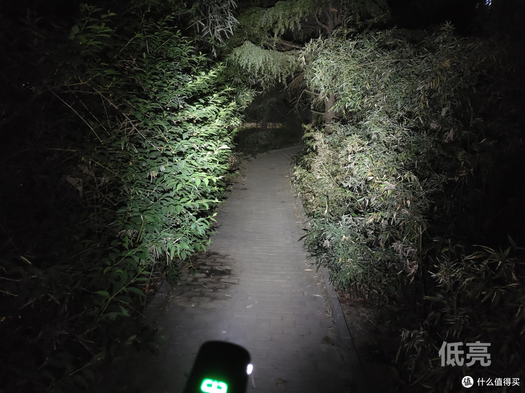 踏春而来,自在骑行!迈极炫RN1500炫彩版体验