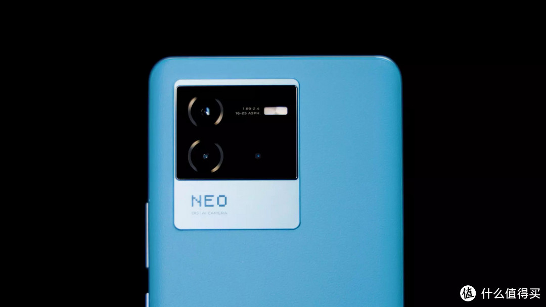 iQOO Neo6体验:骁龙8满血三件套+素皮机身,谁说两千多无水桶机?