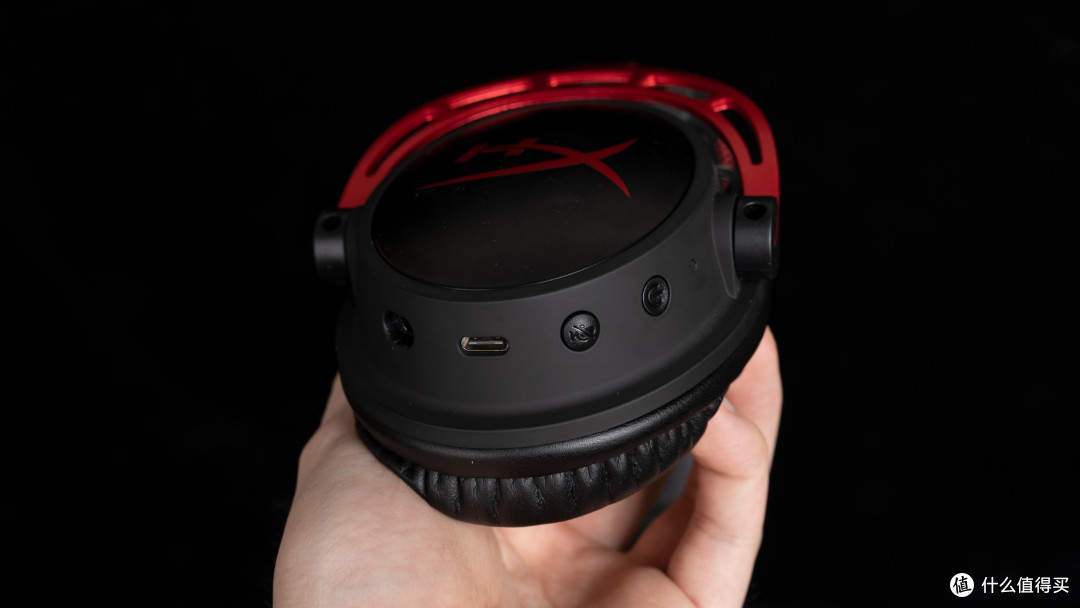 极度未知HyperX Cloud Alpha Wireless阿尔法无线游戏耳机体验,续航满分定位精准