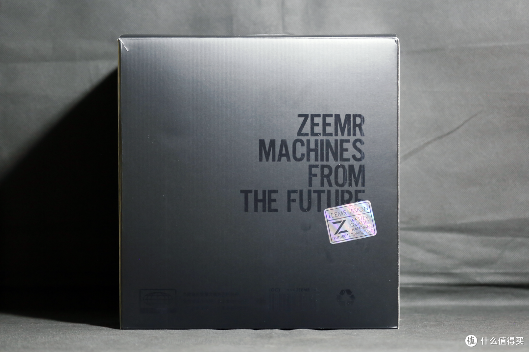 千元级投影的选择：知麻 ZEEMR Z1投影仪