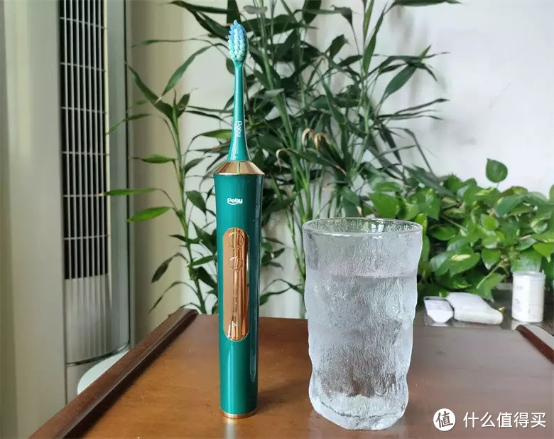高颜值实力派,刷牙更洁净-Poby智能声波电动牙刷体验