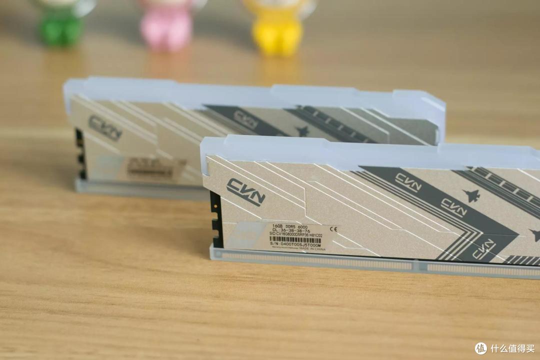 终于降价了,漂亮用得起的DDR5内存灯条,新品七彩虹CVN DDR5实测